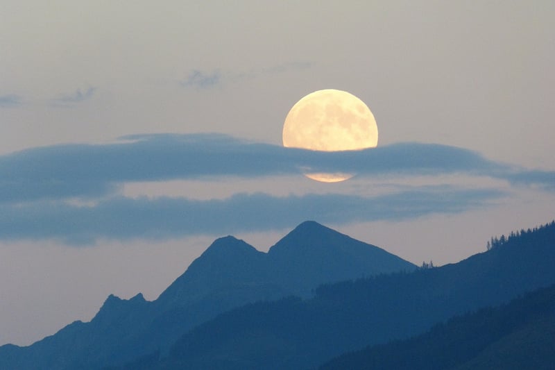 Moon Phase Accents